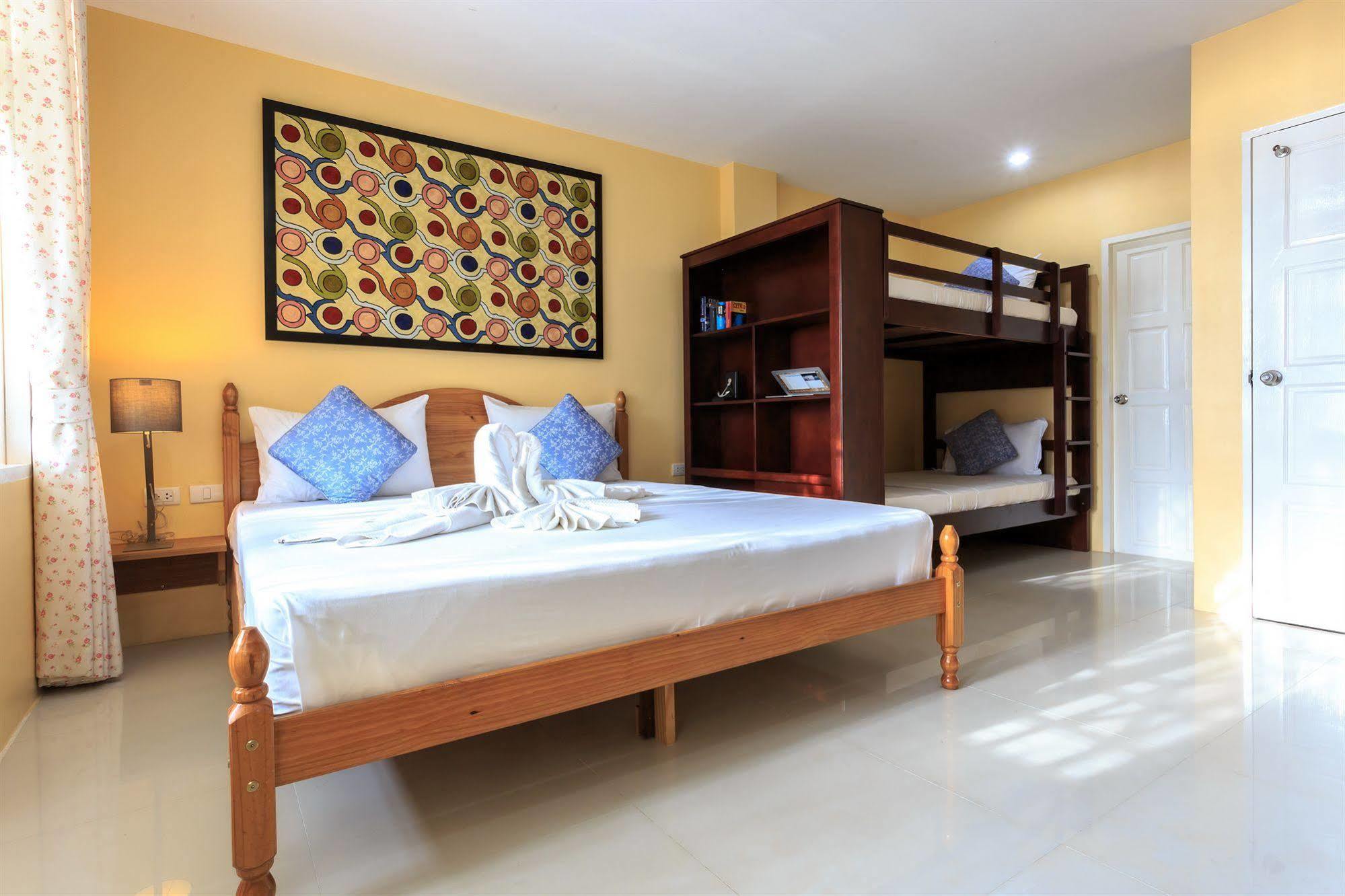 Patong Marina Hotel By Lofty Екстериор снимка