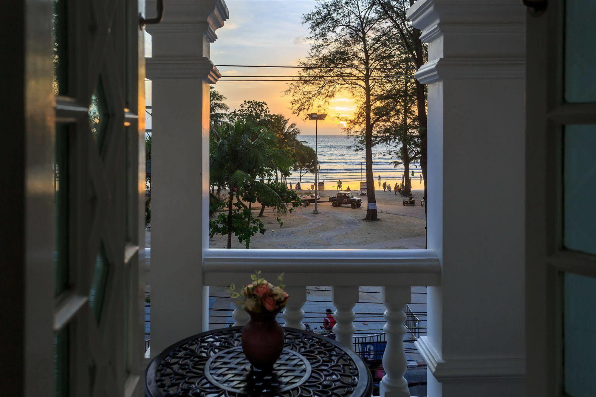 Patong Marina Hotel By Lofty Екстериор снимка